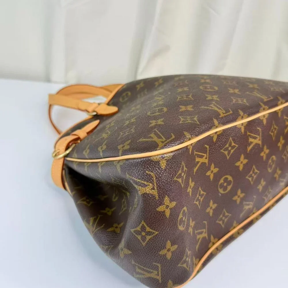 Louis Vuitton very good